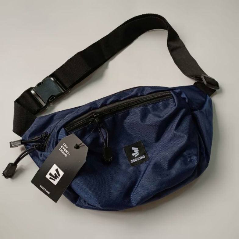 KODE W8Z TAS PINGGANG GREENLIGHT FREE STIKER WAIST BAG DISTRO MOTIF ORIGINAL TAS SELEMPANG PRIA KERE