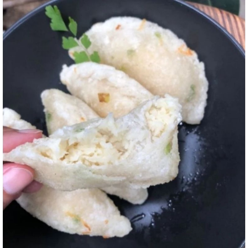 

Cireng Isi Keju Manis 1 Pck isi 5 Pcs cireng