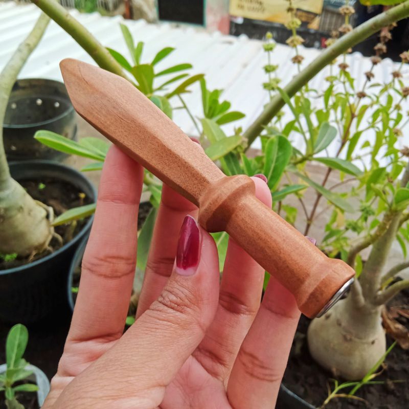 once pipa padutan kayu dewandaru motif pedang D39