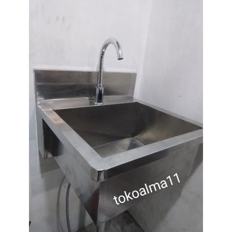 SCRUB SINK /SPOEL HOEK SINK ZANITOR KERAN SENSOR sus304