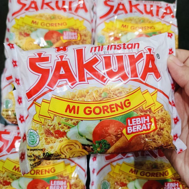 

Ekonomis Ngangenin Mie Sakura rasa Mi Goreng