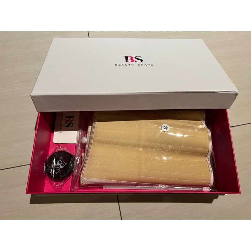 Preloved Beauty Shape tourmaline 25 bone korset tulang pasca melahirkan hot stone