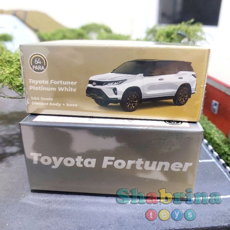 Diecast TOYOTA FORTUNER - para64 - Skala 1/64