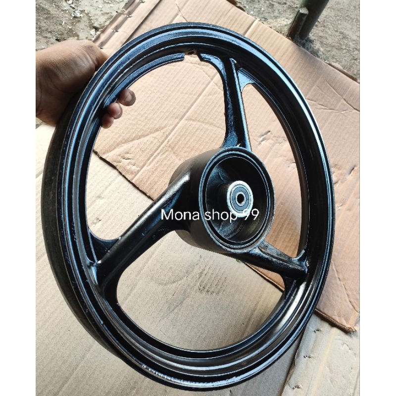 velg pelek pelk Belakang Yamaha FIZ R original