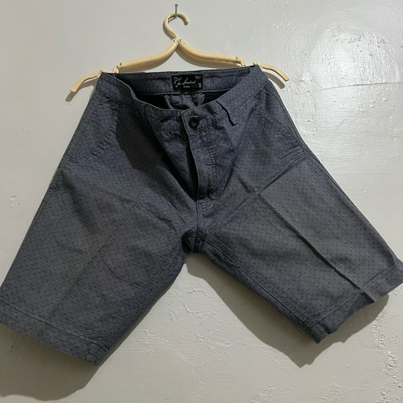 Celana Pendek FAKE LONDON Abu