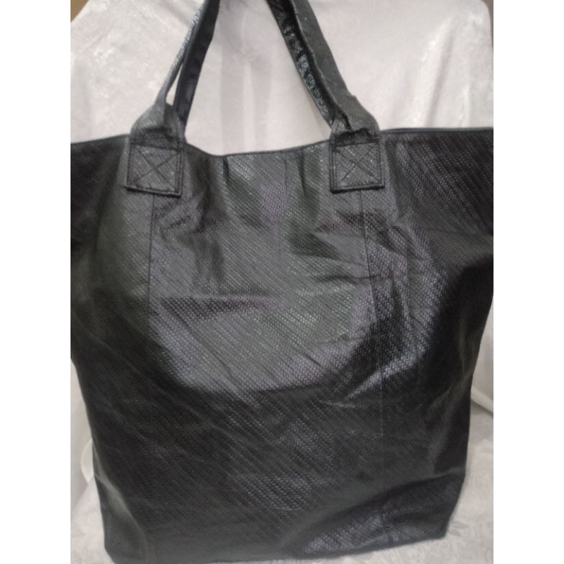 Tote H by ekatrina preloved