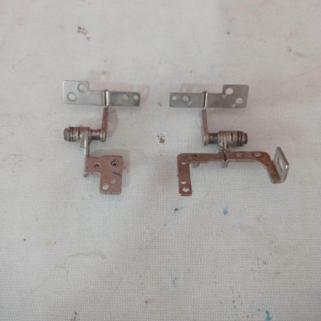 Engsel Hinges Laptop Samsung NP275E4V 275E NP275E 275E4E 275E5E 230