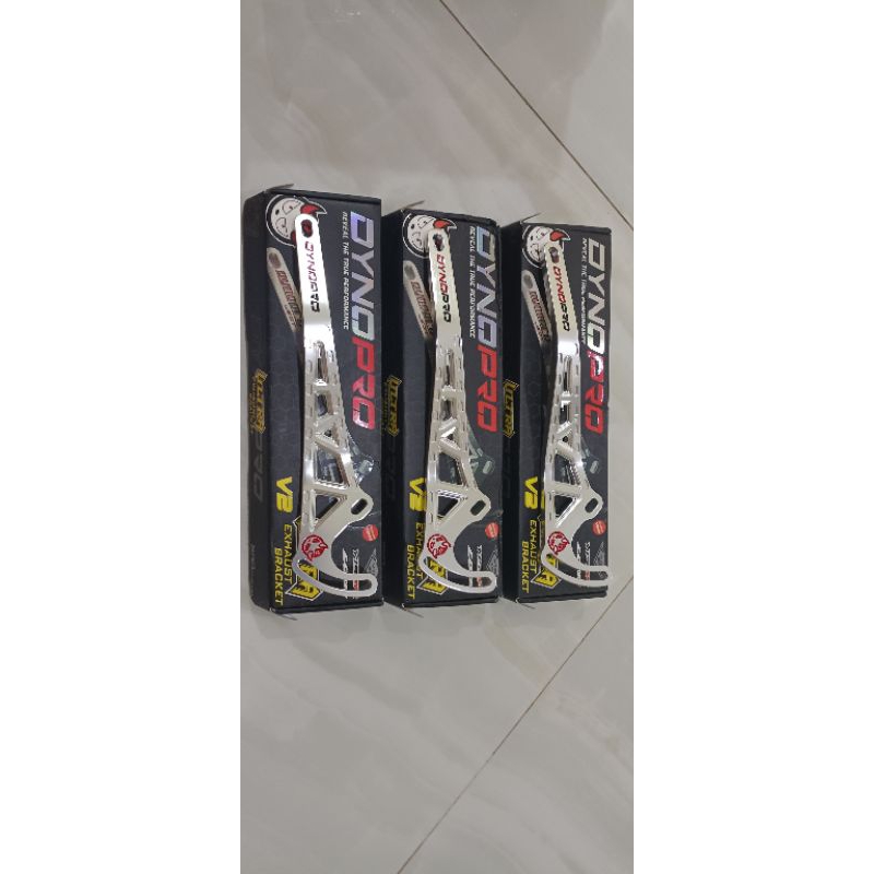 Breket knalpot Dynopro mx king cnc