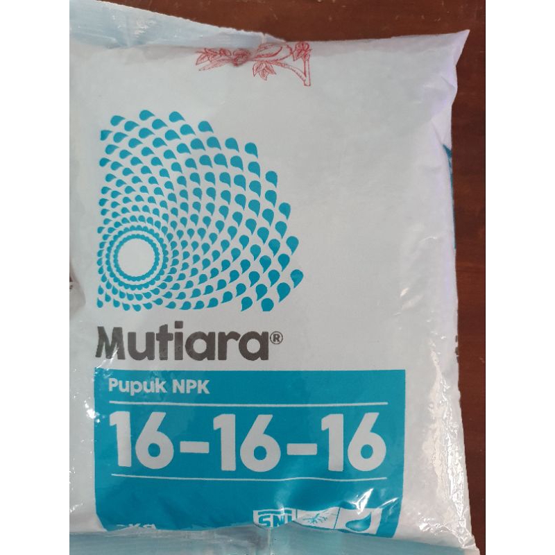 Pupuk NPK Mutiara 16 16 16 1kg/Pupuk Npk Meroke/Pupuk mutiara 161616