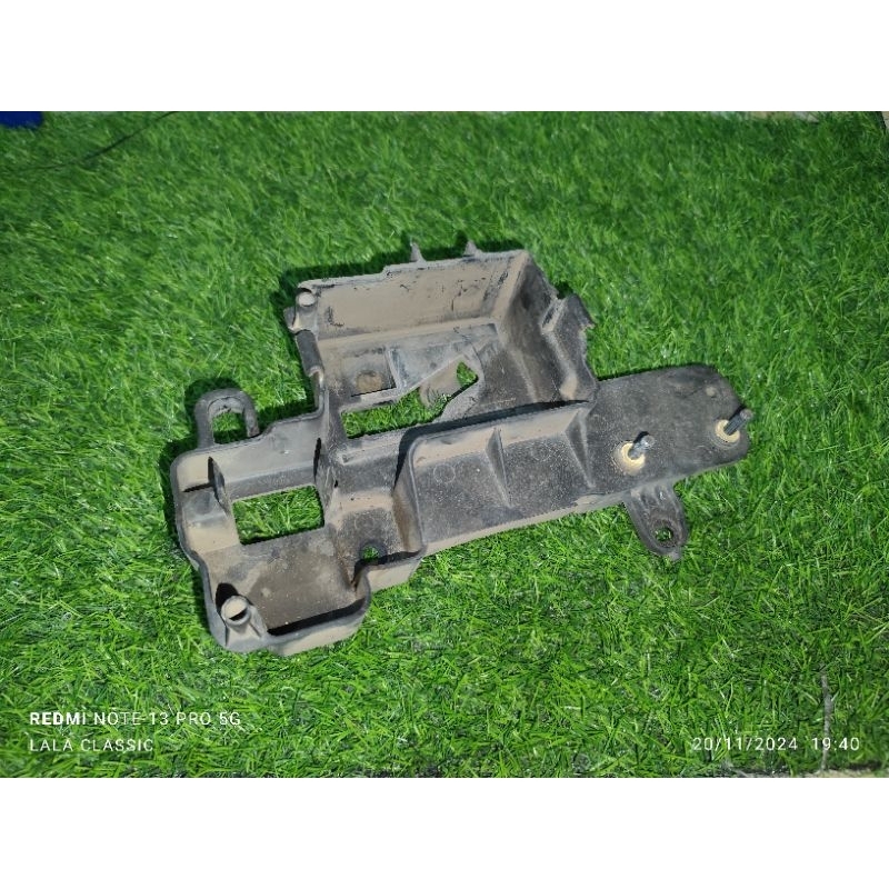 Wadah aki bok aki Byson karbu