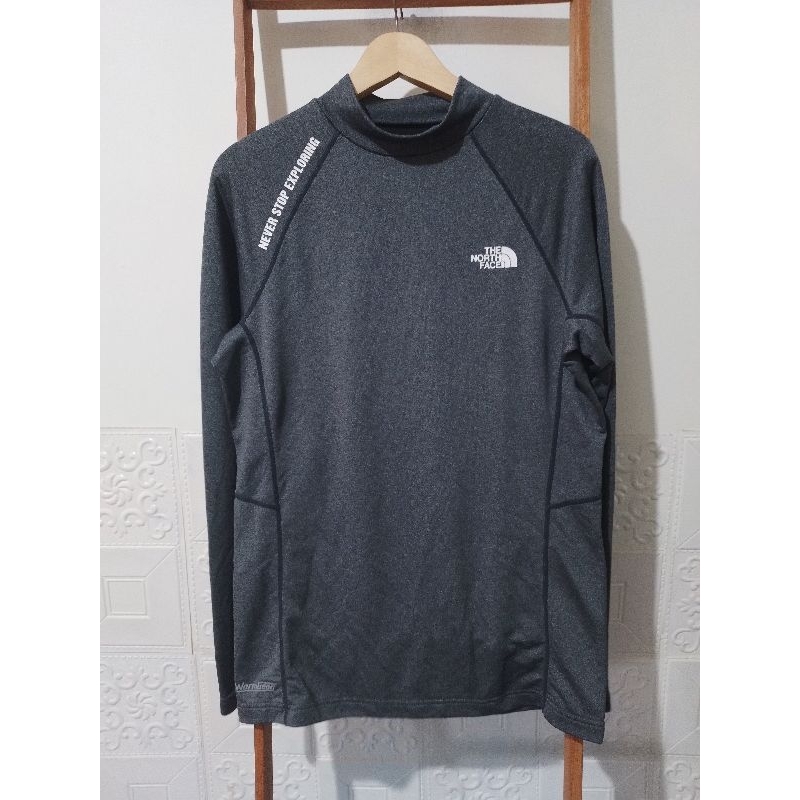 Kaos panjang The North Face