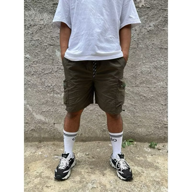 Celana Pendek Cargo short pants Version Grenn olive