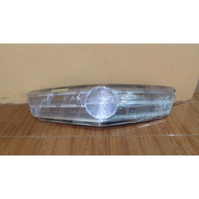 Grille Grill Mercedes Benz W204 C200 Original