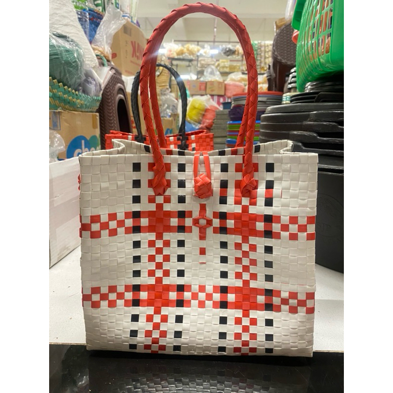 Tas Anyaman Kancing Plastik Premium Besar