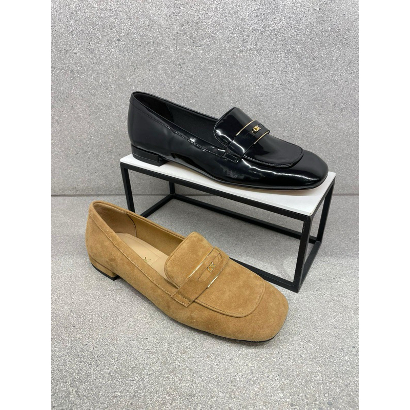 Sepatu wanita loafers Charles&Keith original