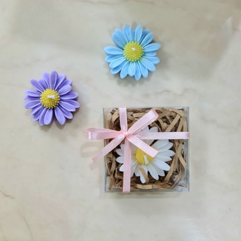 Daisy Candle Lilin Aromaterapi Souvenir Ultah Pernikahan