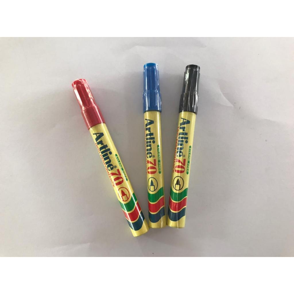 

Spidol Artline 70 permanent hitam merah biru
