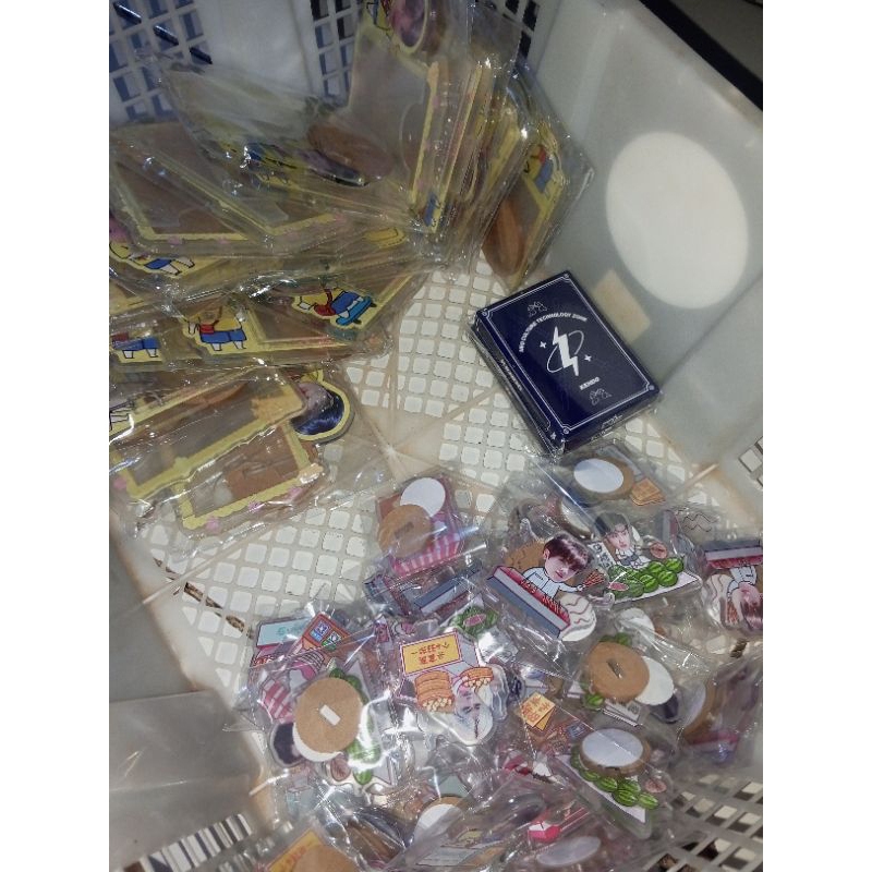 fanmade china & keychain po