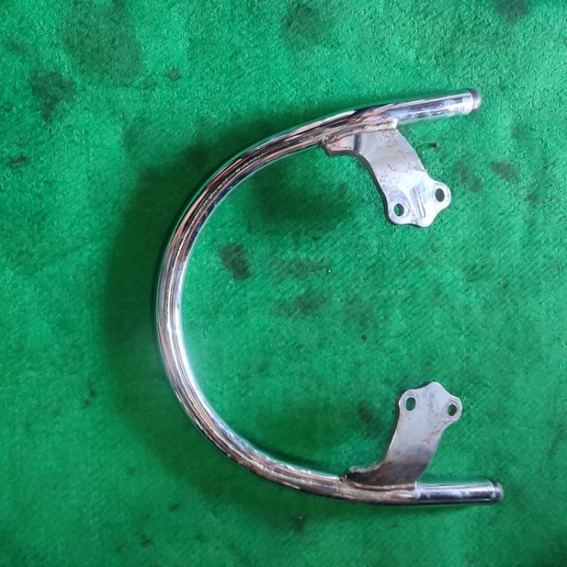 behel belakang behel jok original Honda Scoopy karbu