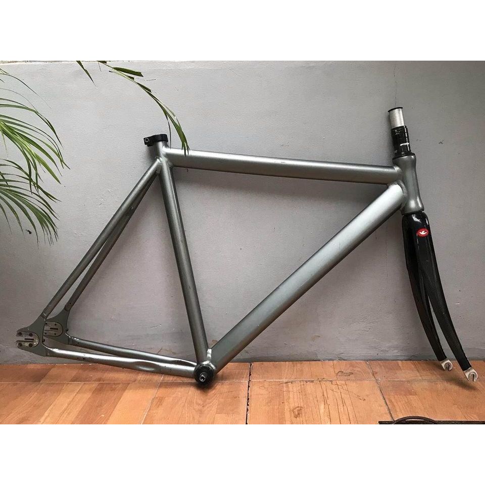 Frameset Pco Lite size 53, fork Columbus Tusk full carbon include headset dan seatclamp