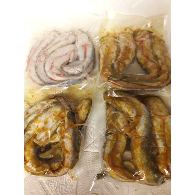 

Frozen lele bumbu kuning isi 4 siap goreng / lele Lamongan