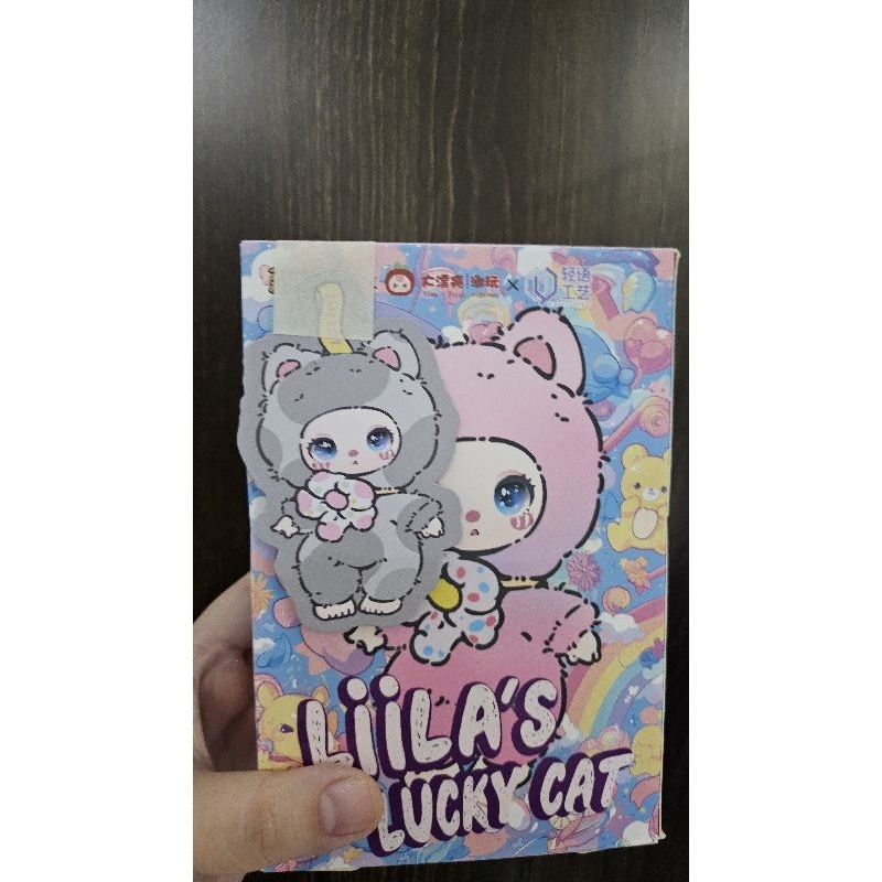 

Liila Lucky Cat Abu Abu bukdet