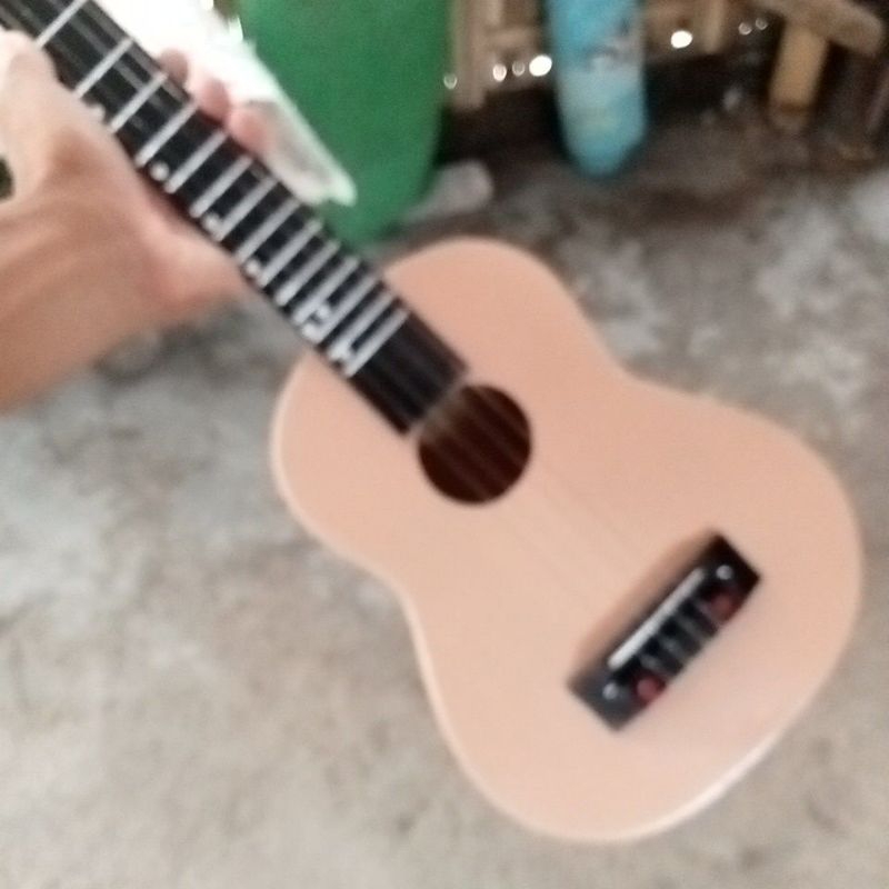 Ukulele senar 4 pink