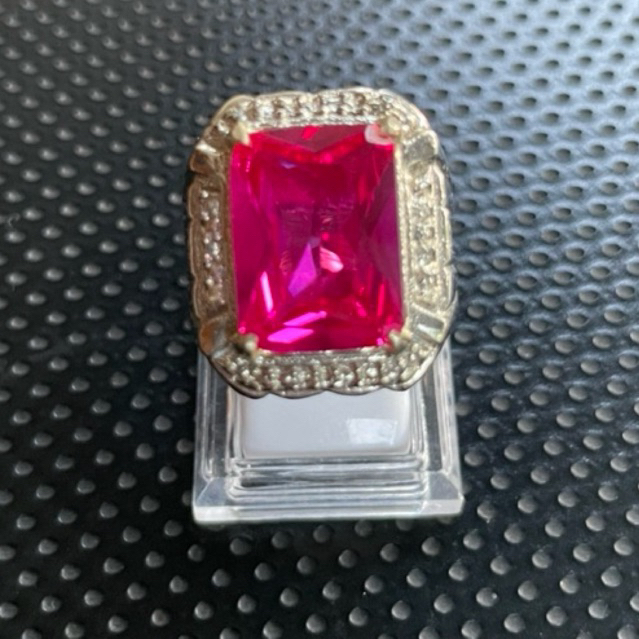 MERAH SIAM KOTAK CUTTING