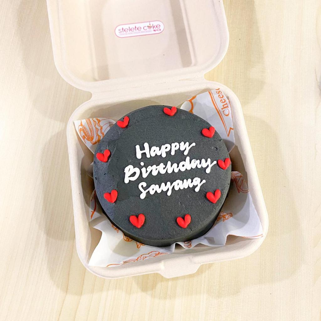 

Kue Ulang Tahun/Birthday Cake/Kue Mini Korean Black/Kue Korean