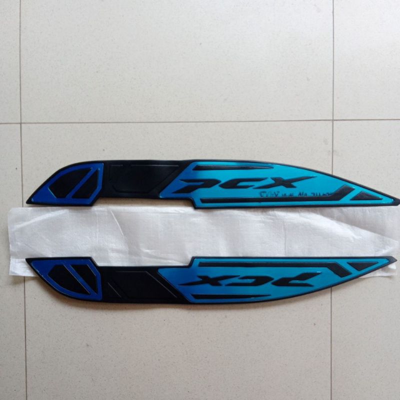 karpet Honda PCX 160 original AHM