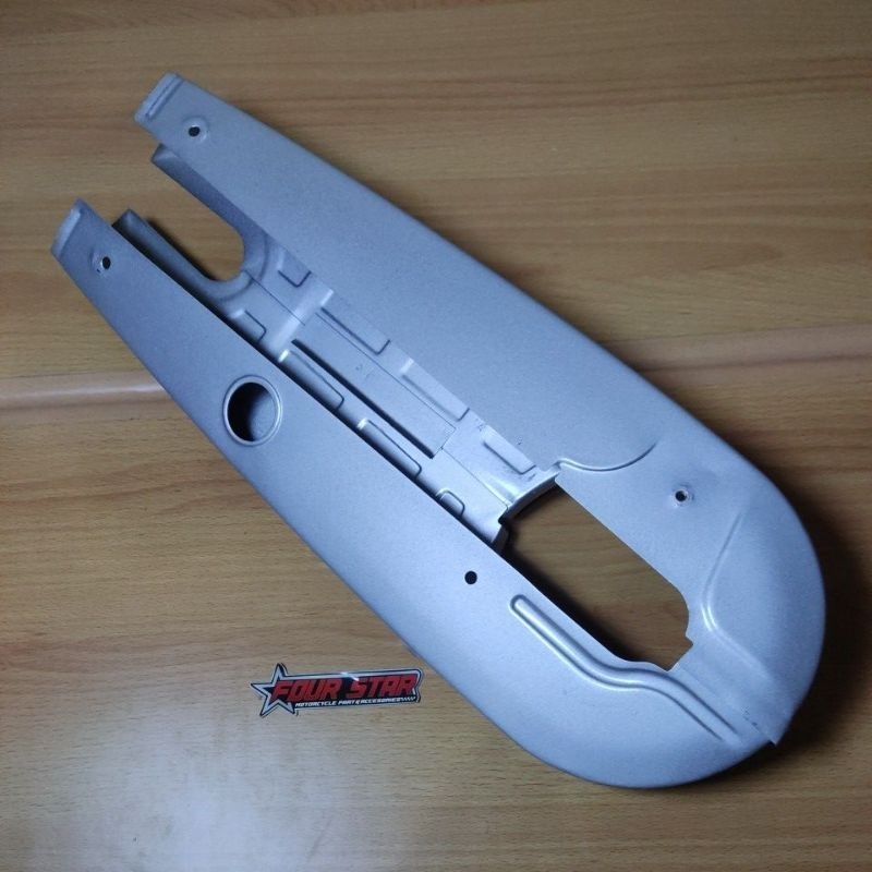 MAMISELER45 - TUTUP RANTAI KETENGKAS YAMAHA V75 V80 SILVER - AKSESORIS MOTOR