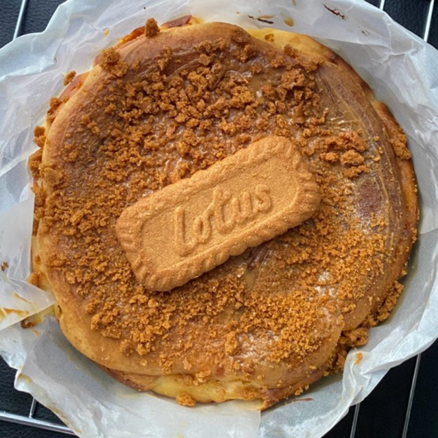 

BURNT CHEESECAKE (d. 18)