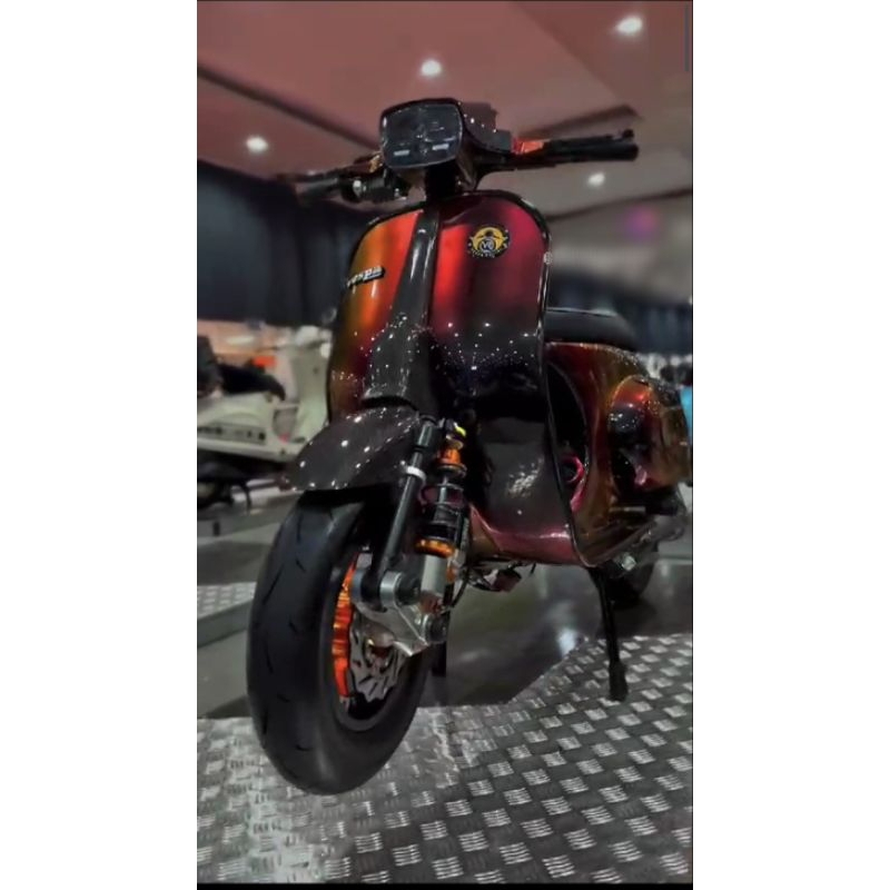 Baru Cat Bunglon Flame Black, Warna Hitam Merah Oren Jenis Pu