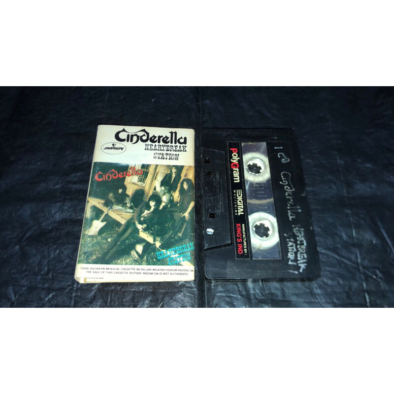 Kaset Pita Cinderella - Heartbreak Station