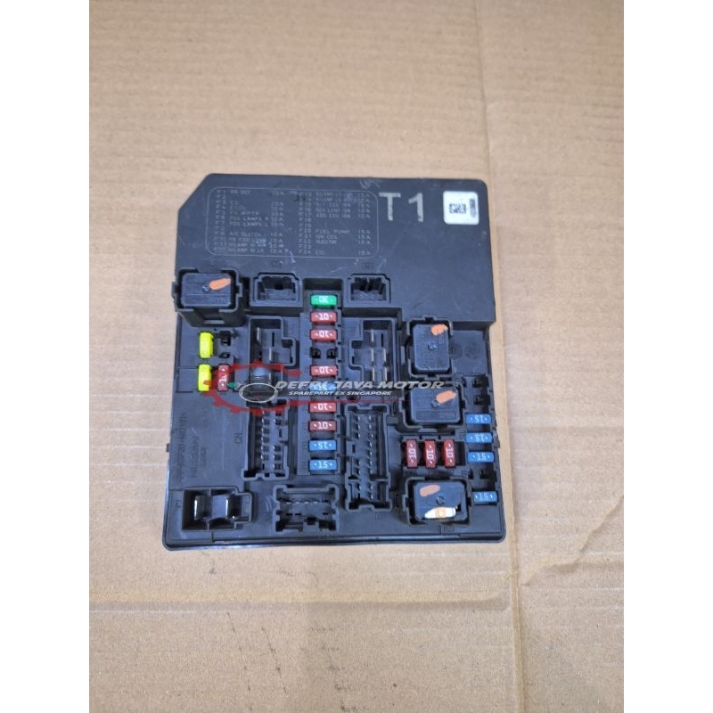 Fuse Box sikring Sekring IPDM Nissan Juke T1