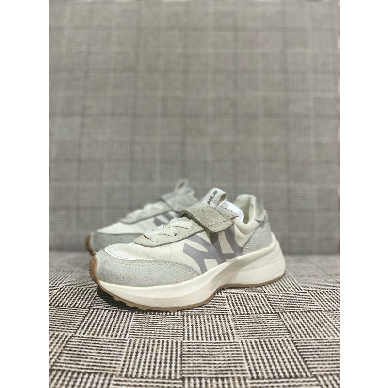 Sepatu MLB Chunky Jogger NY Yankees Kids (PRELOVED)