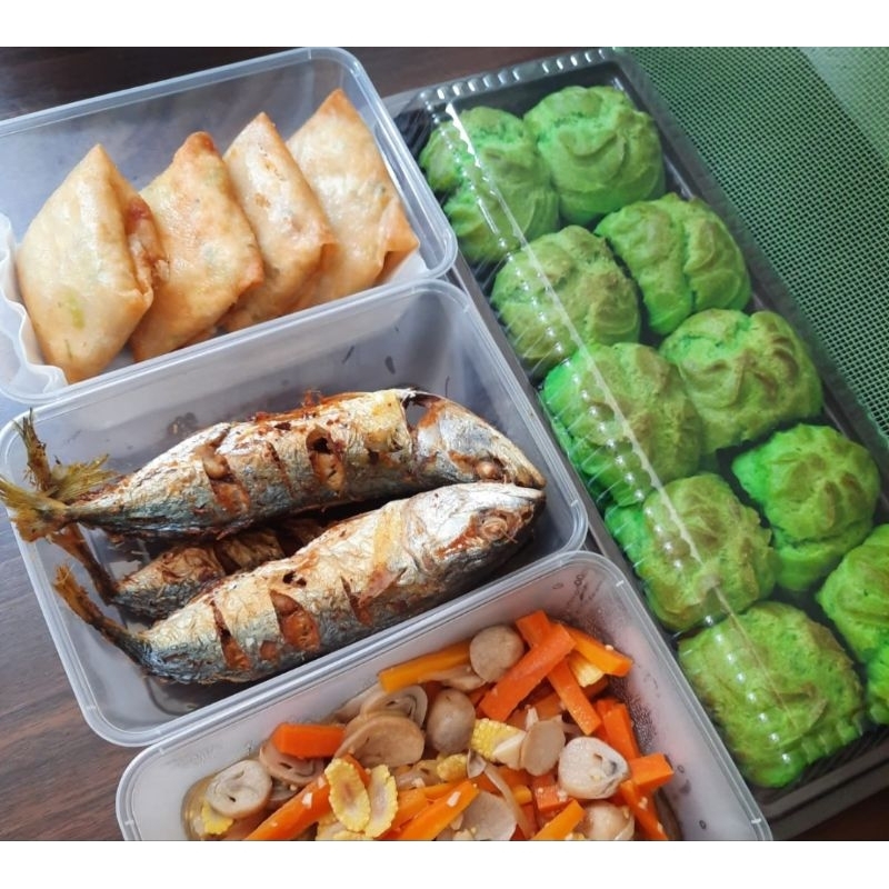 

kue soes pandan