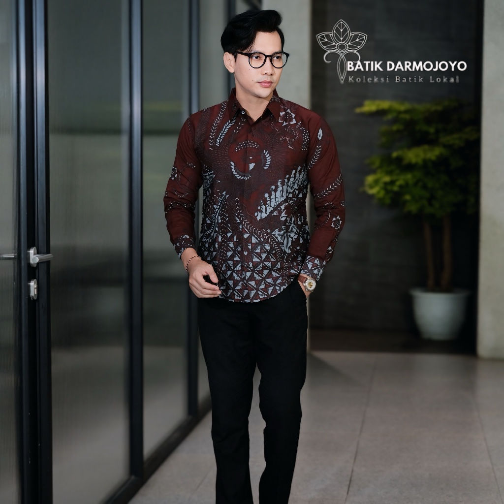 Cendana Merah Maroon Kemeja Batik Pria Slimfit Lapis Furing Premium