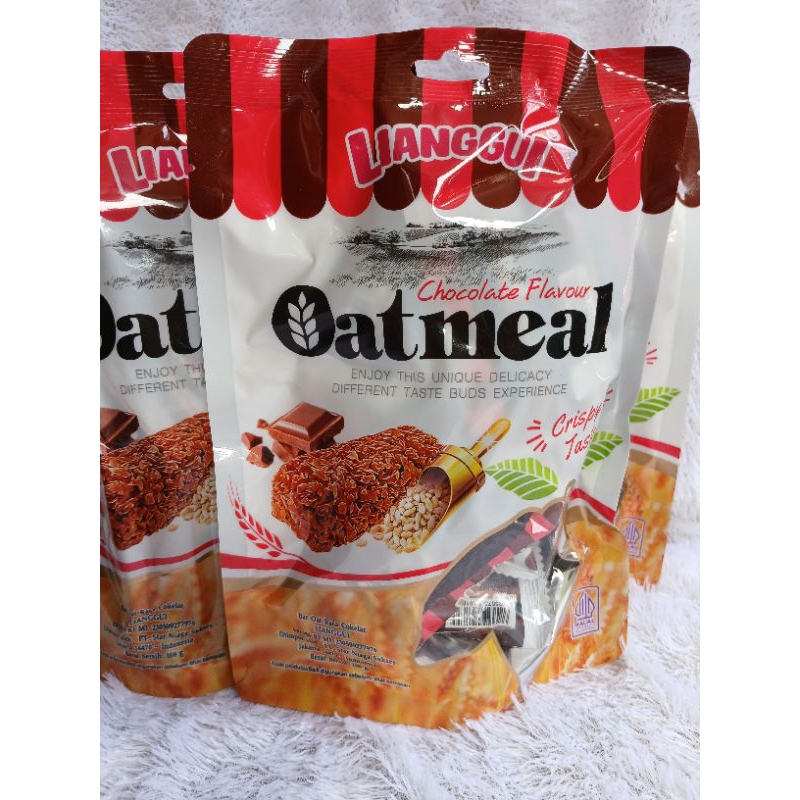 

lianggui oat meal chocolate crispy 108 gram/oatmeal chocolate