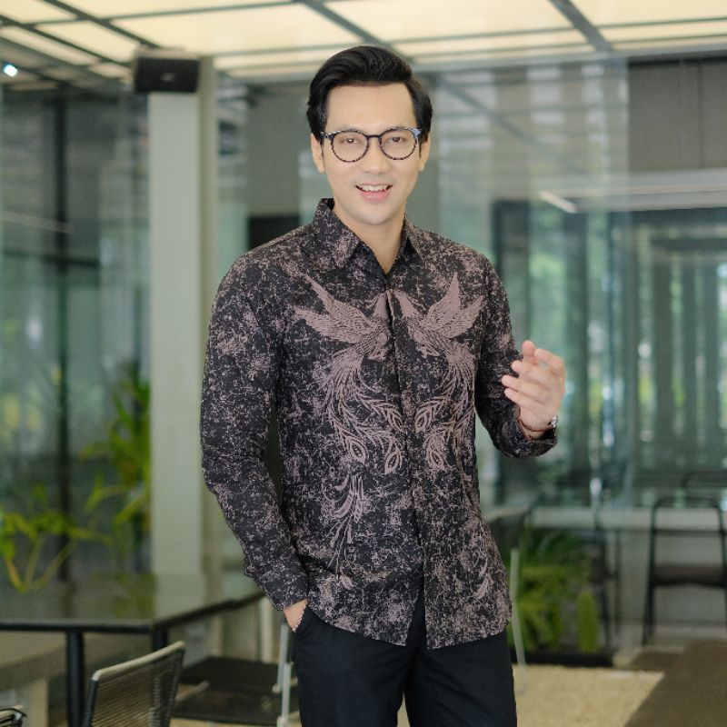 Batik Pria Modern Kemeja Batik Pria Slimfit Lengan Panjang Lapis Furing Motif Merpati Ungu Batik Pri