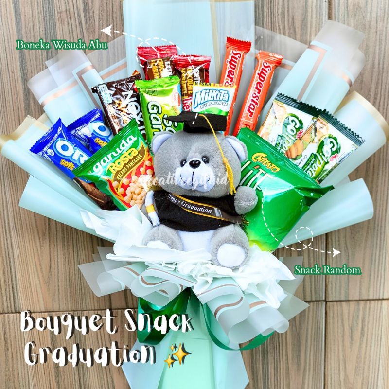 

Bucket Snack Warna Random & Boneka Wisuda Warna Abu - Snack Bouquet Random - Snack Bouquet Murah