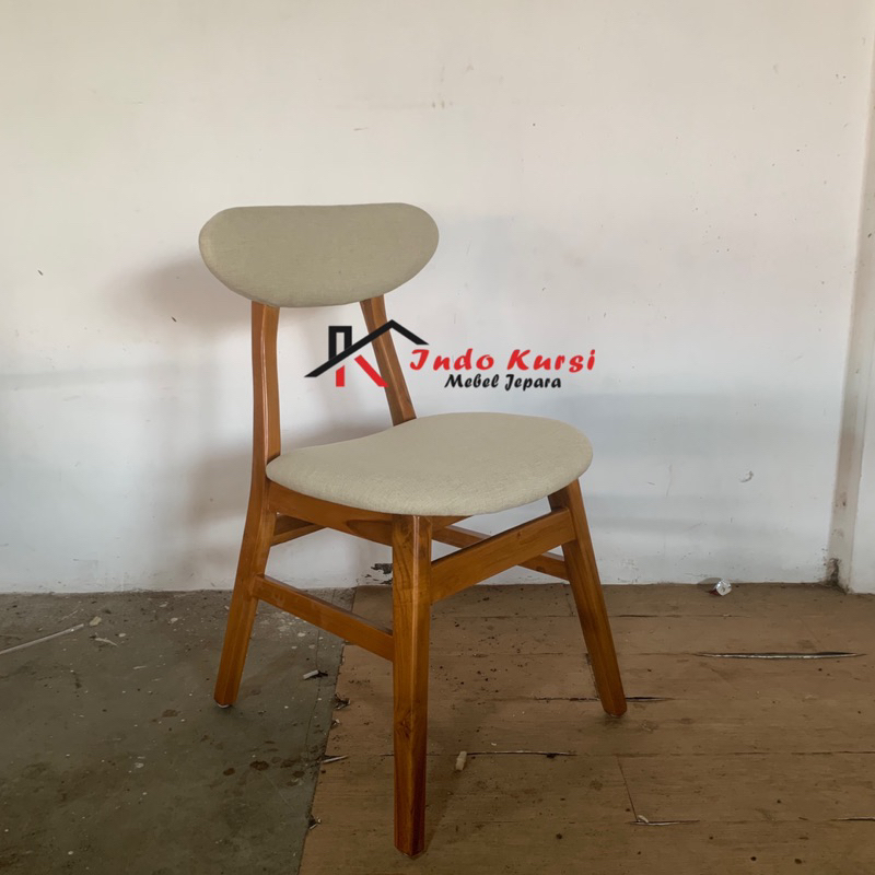 Kursi Cafe Ropan Kayu Jati solid Kombinasi Jok Kain