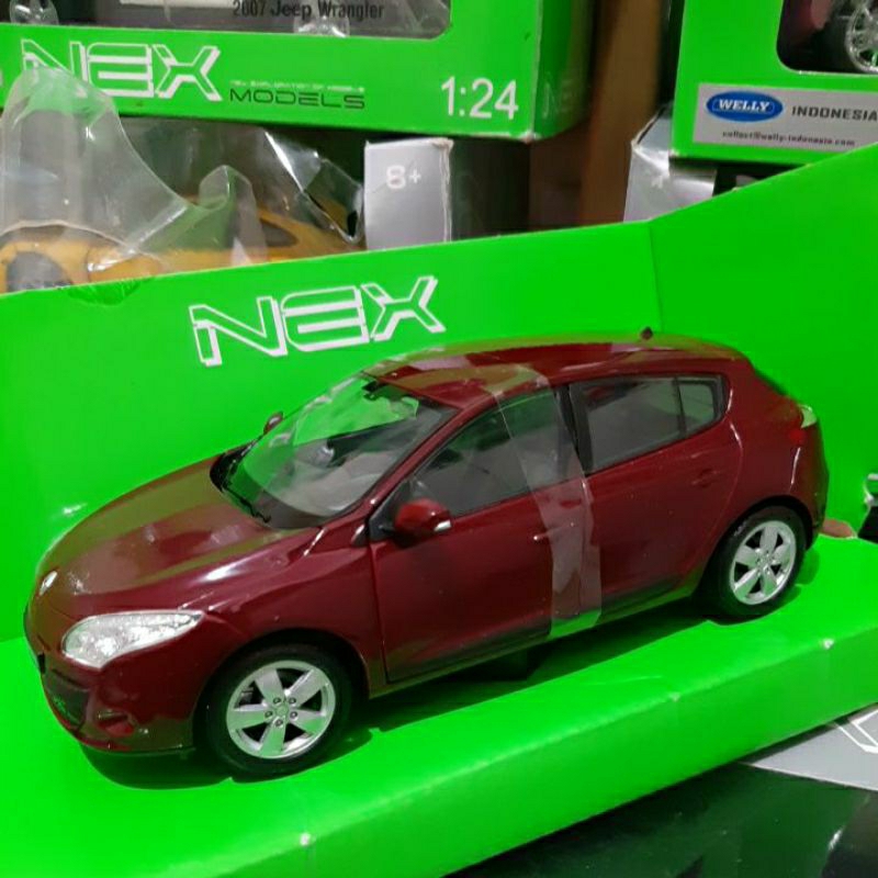 Diecast Welly Skala 1:24 Renault Megane 2009 Merah Baru Bukan Bekas Komplit