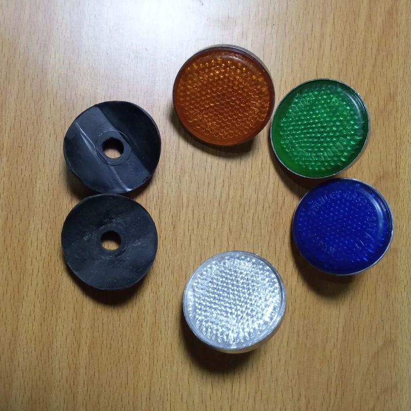 Mata Kucing Kupingan Lampu Depan CB K5 GL Set Karet