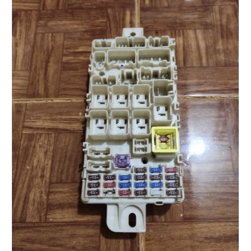 Box sekring fuse box rumah sekring mitsubishi xpander asli