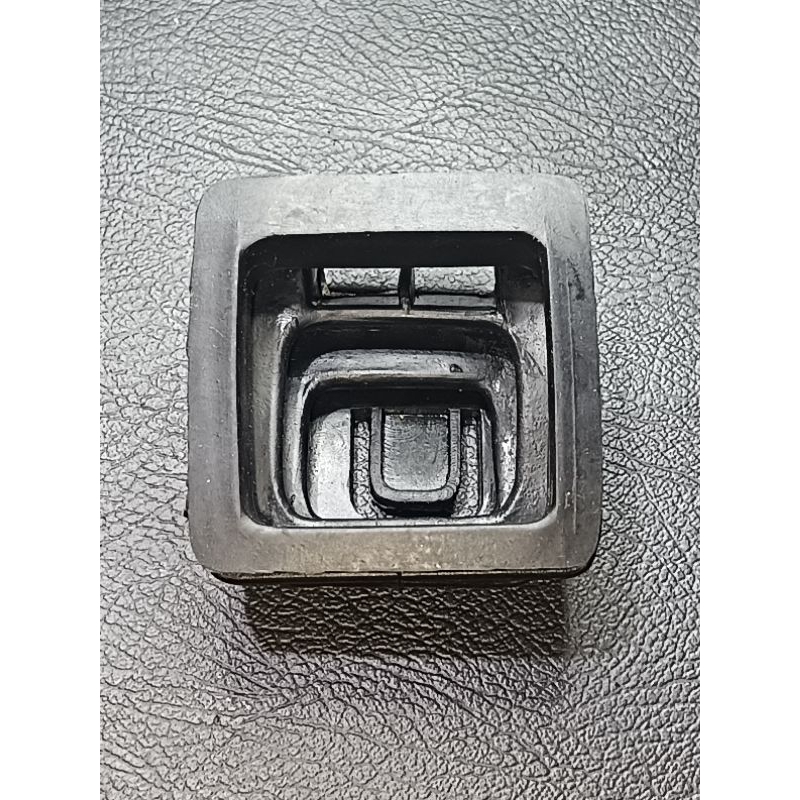 KARET BOOTH GARPU PRESNELENG TOYOTA STARLET