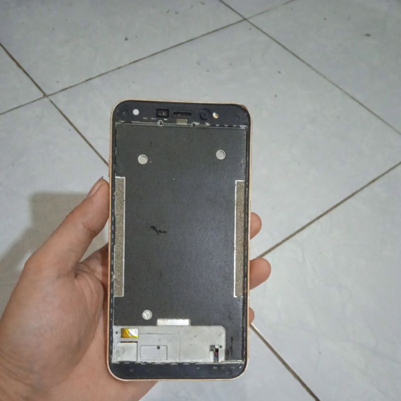 blackberry aurora minus lcd