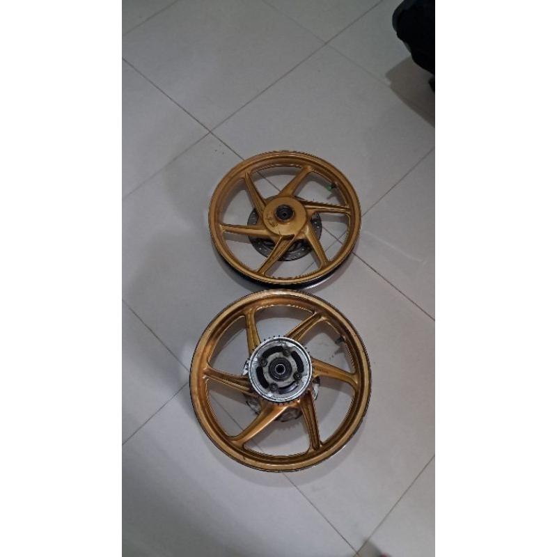 Velg set old CB150R 2013/2014