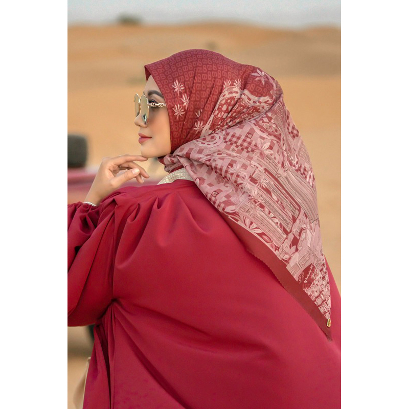 PRELOVED Buttonscarves X Diandra Gautama