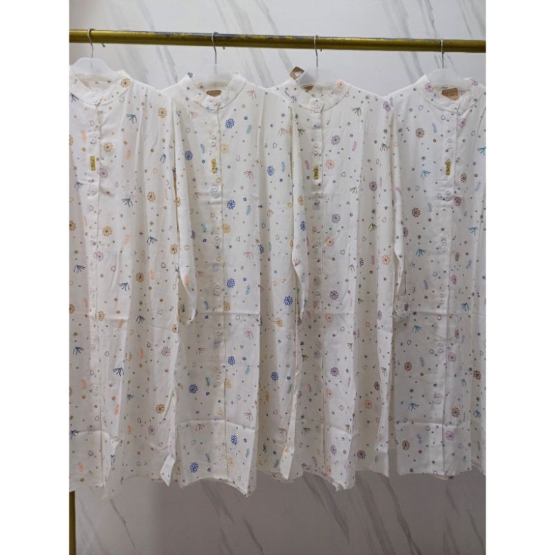 Tunik Motif Bunga-bunga